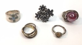Estate Find Ring Lot 5 pc Costume and Fashion Mixed Assorted Sizes - £13.37 GBP