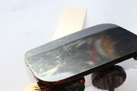 2003-2004 INFINITI G35 SEDAN FUEL DOOR LID AND GAS CAP J5125 image 6