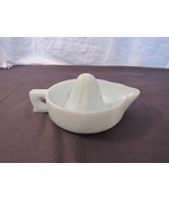 Vtg Sunkist Orange Juice Milk Glass Juicer or Reamer - $378.42 MXN