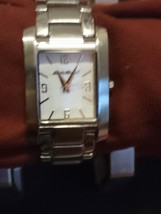 Women&#39;s Silver Tone Ivory Face Eddie Bauer Tank Watch  - $391.43 MXN