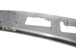 03-06 PORSCHE CAYENNE REAR BUMPER MOLDING COVER PANEL SCUFF PLATE E6216 image 9