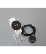 Samsung Galaxy Watch6 SM-R930 40mm Gold Aluminum Case with White Sport Band - $1,473.14 MXN