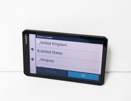 Garmin DEZL OTR700 MT-S 7" GPS Truck Navigator image 2