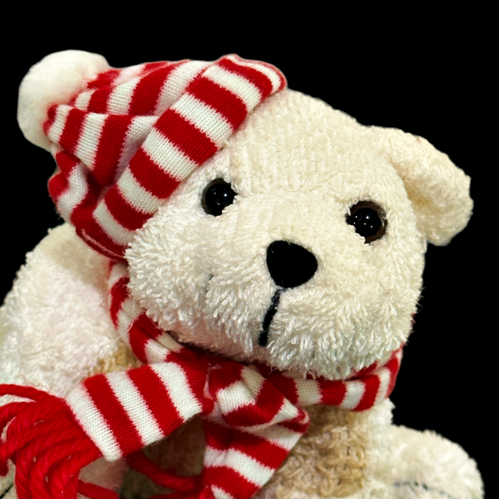 Primary image for Bath Body Works Scrubby Buddies Flurry Polar Bear Plush Stuffed Bath Toy 7 Inch