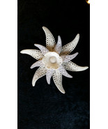 Vintage Celluloid Winter White Brooch Pin 4&quot; in Gift Box - $753.73 MXN