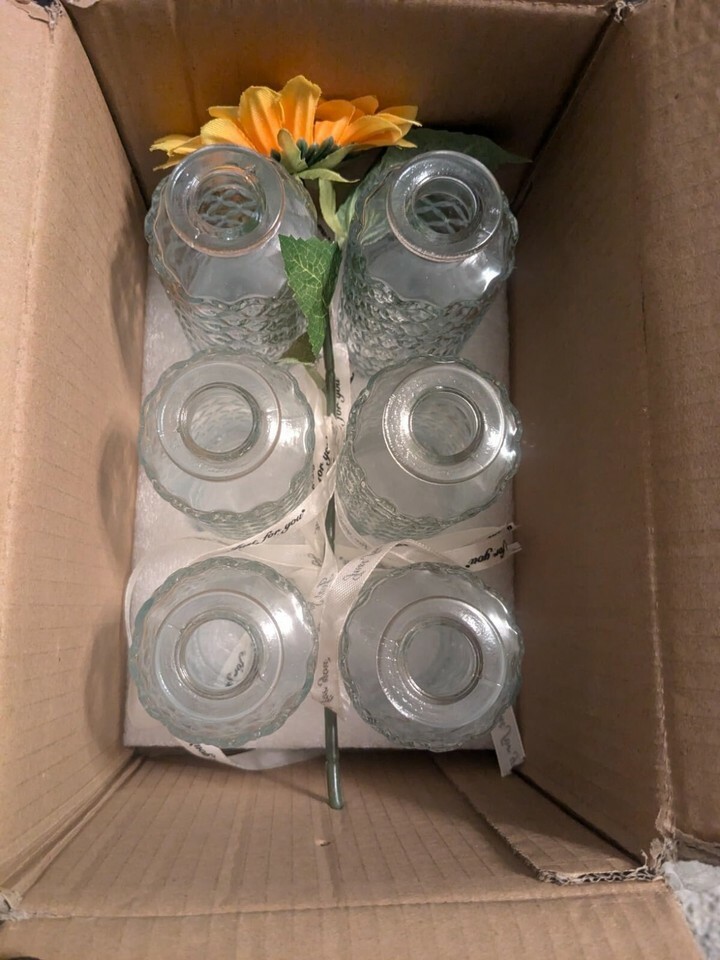 Glass Bud Vases,Mini Vintage Flower Vases 1.97"L x 1.97"W x 5.2"H (Set of 6) Item image 2