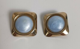Vintage Goldtone Blue Dome Clip-On Earrings 1&quot; Unmarked - $135.81 MXN