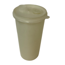 Tupperware Juice Pitcher Canister 261-6 White With Seal &amp; Covered Spout Vintage - £8.52 GBP