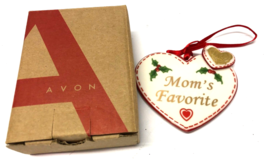 Avon Mom&#39;s Favorite Porcelain Heart Christmas Ornament - £6.34 GBP
