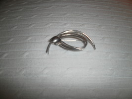 Silver Tone Brooch , Wire Art - $57.10 MXN