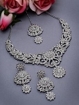 Rhodium Plated Silver AD Jewelry Stone Collar Bone Necklace Set Kundan Earring - £16.50 GBP