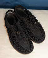 KEEN Uneek 02 Mens Size 10 / 43 Shoes Black Paracord Bungee Sneaker Sandals EUC - £38.33 GBP