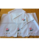 Set of 4 Placemats &amp; Table runner towel appliqué Battenburg Embroidery F... - £27.19 GBP