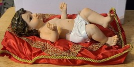 BABY JESUS ON FANCY DECORATIVE PILLOW RELIGION FIGURINE - £23.34 GBP