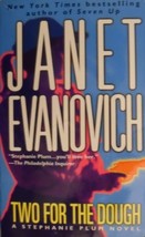 Two For the Dough: A Stephanie Plum Novel by Janet Evanovich - £9.26 GBP