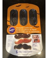 Wilton Bakeware Mustache Cookie Pan Non Stick 6 Cavities New! - €12,14 EUR