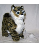 CUTE REMOTE CONTROL BROWN STRIPPED WALKING MEOWING KITTEN CAT novelty pl... - $25.90 CAD