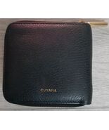Cuyana Small Zip Around Wallet Black Pebbled Leather - €60,54 EUR
