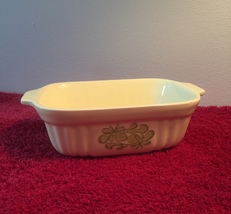 Vintage 80s light yellow Pfaltzgraff 16oz baking dish with green floral design image 5