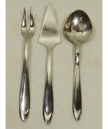 MERIDEN SILVERPLATE CO. SET OF 3 SERVING FORK SPOON SERVER FIRST LADY PA... - £23.49 GBP