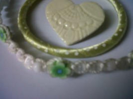 Lot or Set of 3 Girl&#39;s Jewelry White Macrame Necklace, Heart Pin, Bracelet - £4.39 GBP
