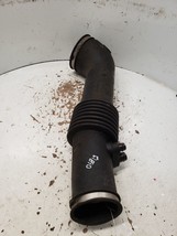 F250SD    2004 Air Tube/Resonator 1414903 - $54.45