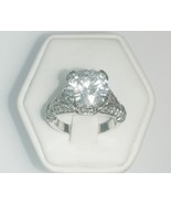 Solitaire Ring Ladies Fashion Ring Size 6 - $31.88