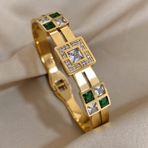 Luxury Royal Emerald Green White Zircon Stainless Large - $21.99
