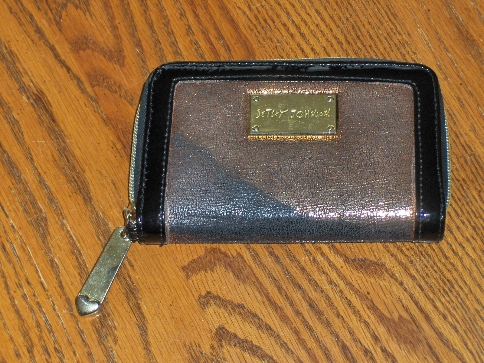 Betsey Johnson Zip Around Wallet Metallic Clutch Purse Gold  - $29.97