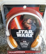 STAR WARS Kid Friendly Volume Headphones, New By Disney - £11.91 GBP