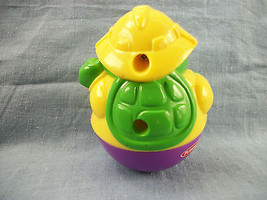 Playskool Weebles 2003 Hasbro Green Turtle Hard Hat Plastic Figure 2 3/4&quot; - £1.99 GBP