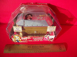 Bratz Doll Forever Diamondz Toy Secret Voice Jewelry Box Storage Compartments - £33.80 GBP