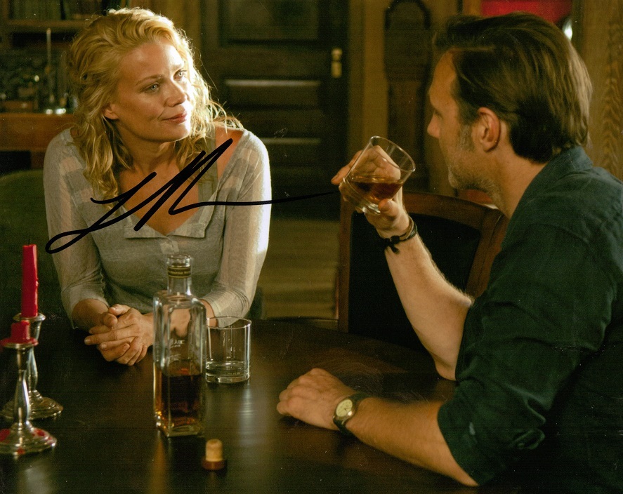 LAURIE HOLDEN THE WALKING DEAD AUTOGRAPHED PHOTO WITH SIGNATURE 8X10   - $17.95