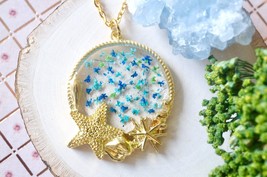 Real Dried Flowers in Resin, Gold Circle With Starfish Necklace in Blue Teal Gre - $41.50