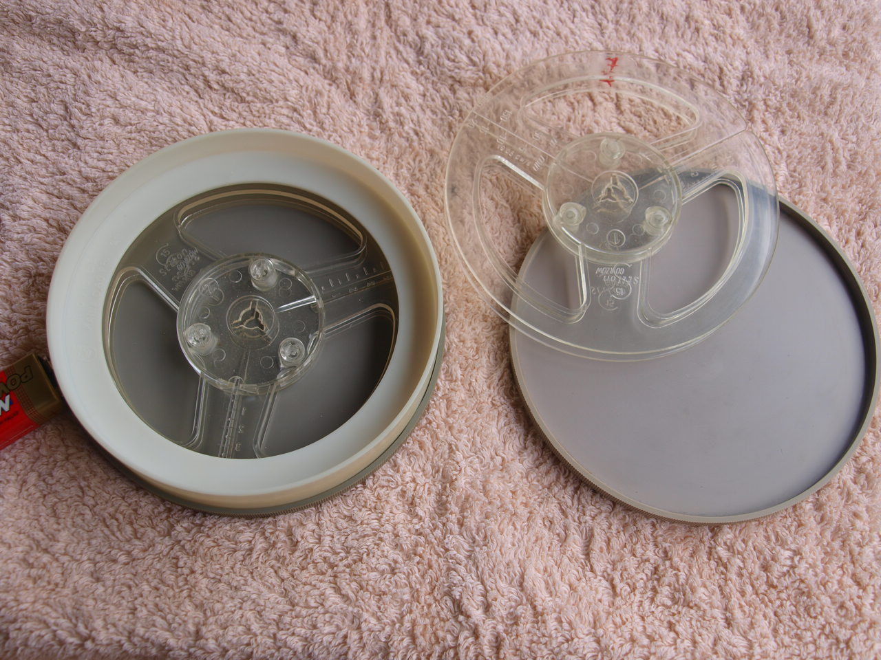 VINTAGE SOVIET RUSSIAN USSR 2 EMPTY TAPE REELS IN ORIGINAL PLASTIC BOX  ... - $12.66