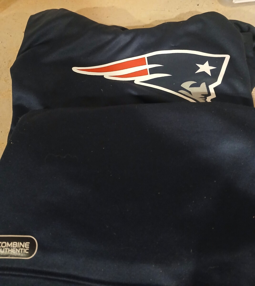 Full-size item image