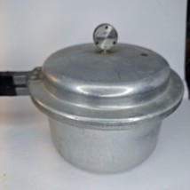 Vintage Mirro Matic Aluminum 4 Quart Pressure Cooker 394M Usa - £19.89 GBP