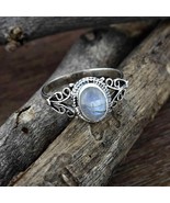 Anillo de cabujón ovalado de piedra lunar arco iris fuego azul anillo de... - $36.89