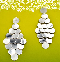 Women new silver round disc chandelier drop pierced earrings - $9,999.00