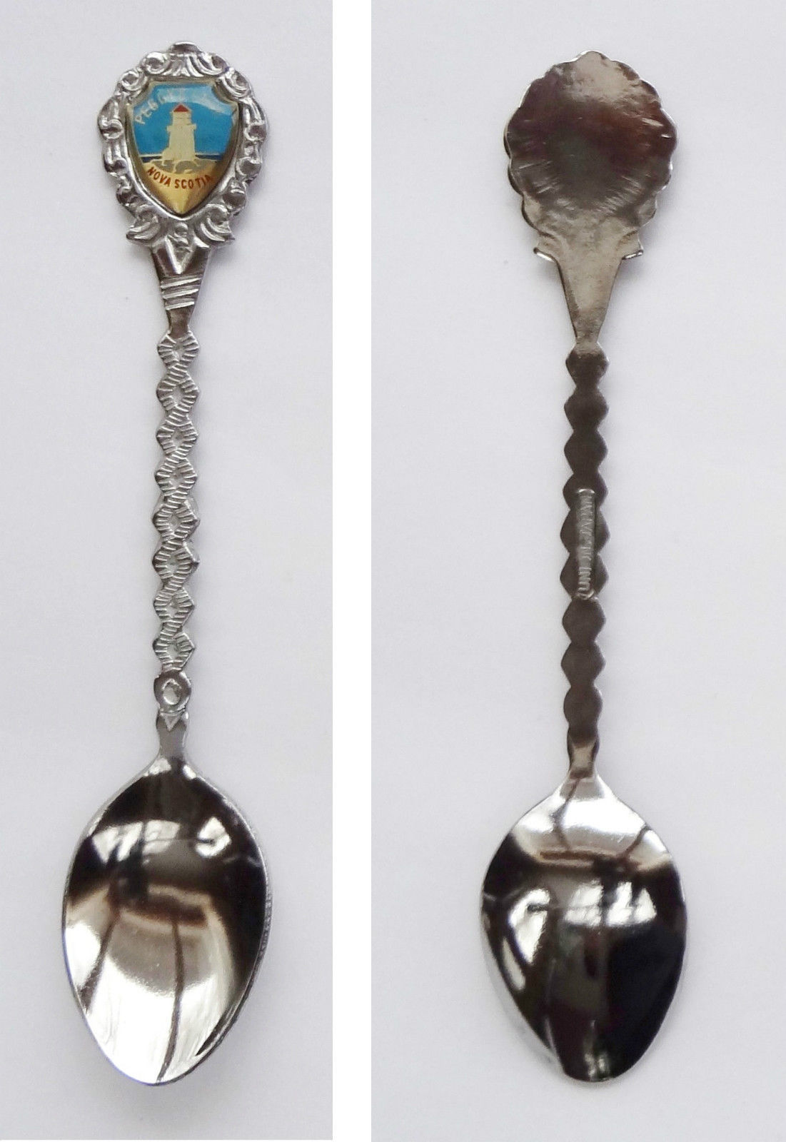 Collector Souvenir Spoon Canada Nova Scotia Peggy's Cove Lighthouse