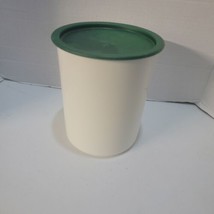 Vintage Tupperware One Touch Container with Green Lid - £7.43 GBP