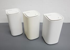 Linksys Velop Pro 6E AXE5400 Tri-Band Mesh Wi-Fi System MX6203 - White (3-Pack) image 2
