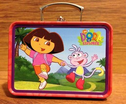 BNIP Mini Dora the Explorer Box Pink &amp; Purple Tin Lunch Box Handle Worki... - £5.49 GBP