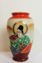 Vintage Small Moriage Satsuma Vase  Immortals 4 Inches Occupied Japan - £15.08 GBP