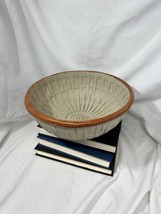 Bennington Pottery Basket Weave Bowl by David Gil 1981 Lattice Tan Vintage VT - £106.39 GBP