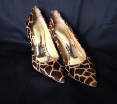 BCBGirls Giraffe Print Calf Hair Heels With Sleek Pointed Toe Size 5.5MB... - £39.02 GBP