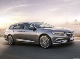 Opel Insignia Sports Tourer 2018 Poster 24 X 32 | 18 X 24 | 12 X 16 #CR-1295790 - $19.95+