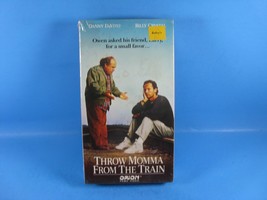 Throw Momma from the Train (VHS, 1994) New Sealed - £6.01 GBP