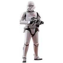 Star Wars Jet Trooper Ep IX Rise of Skywalker 1:6 12&quot; Fig - £316.66 GBP