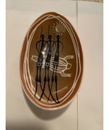 STUDIO ANNA HAND PAINTED TRIBAL SOUVENIR DISH - €23,19 EUR